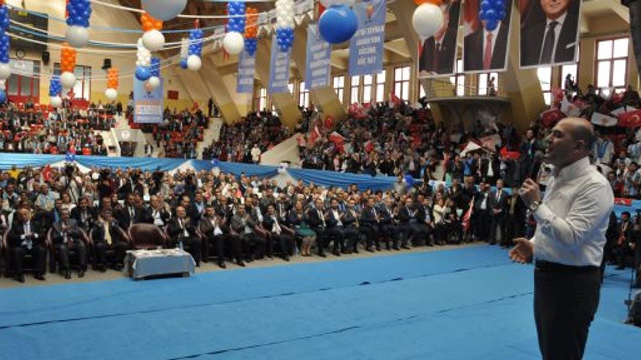 Ak Parti Seyhan ve Pozantı'da Başkan değişmedi 