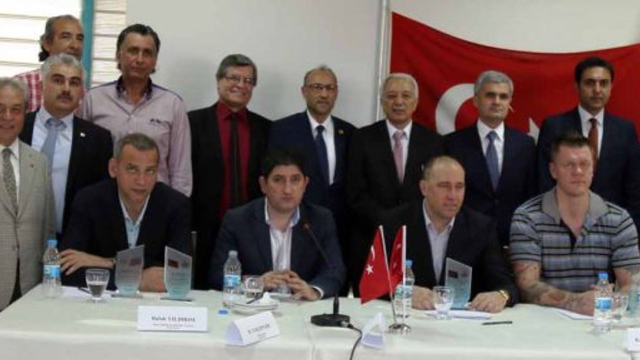 Başkan Harun Erdenay’ a Adana’da büyük ilgi