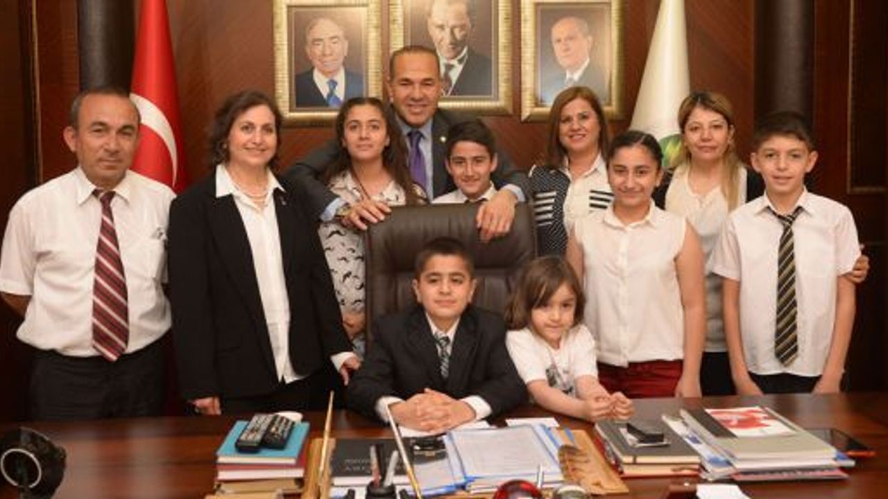 Çocuk Başkan’dan ‘Adanalı her yerde okur’ projesi