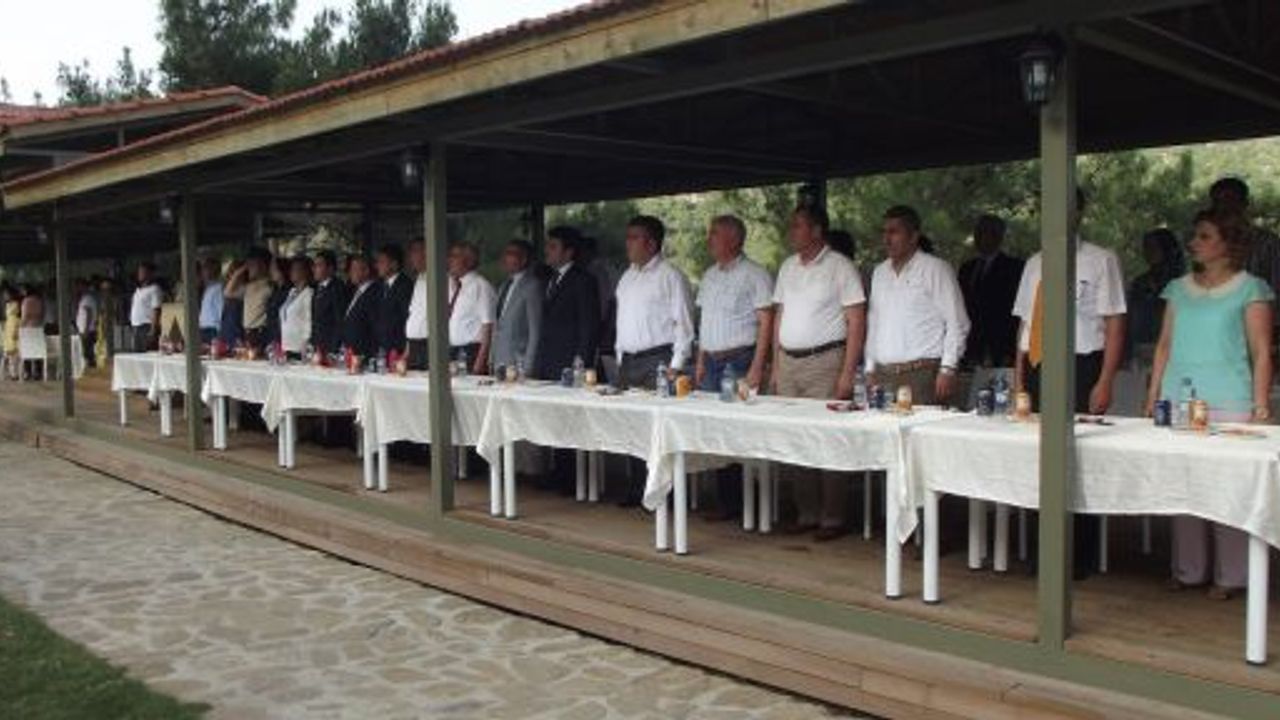  ÇÜ Kozan MYO 220 Öğrencisini Mezun Etti