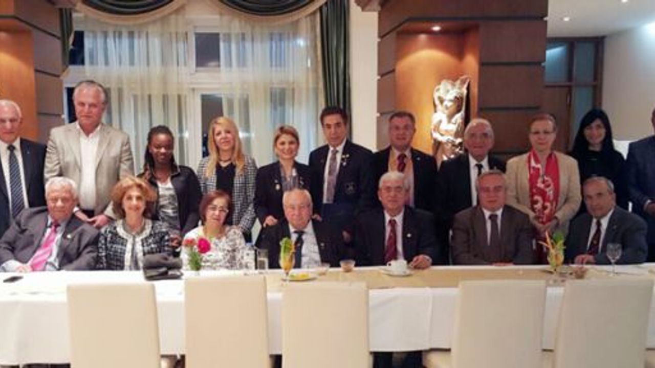  Çukurova Rotary-Kyrenia ile ikiz kulüp oldu