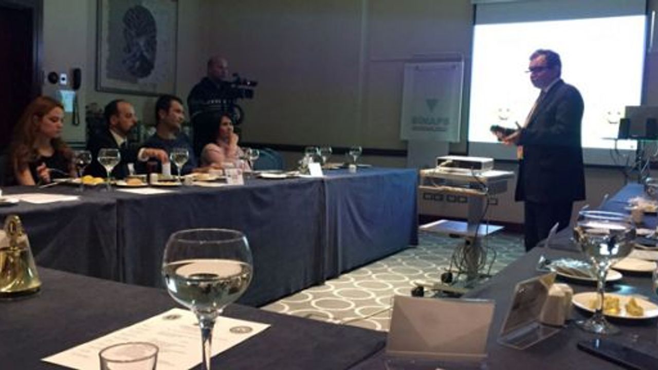 Dr. Reha Çetin Yurdaer’den sıradışı “İlkyardım” eğitimi