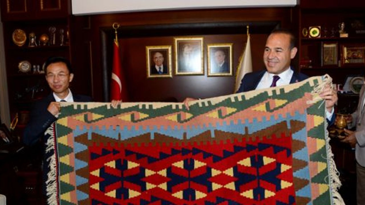 Sözlü'den Çin'e yatırımcı çağrısı