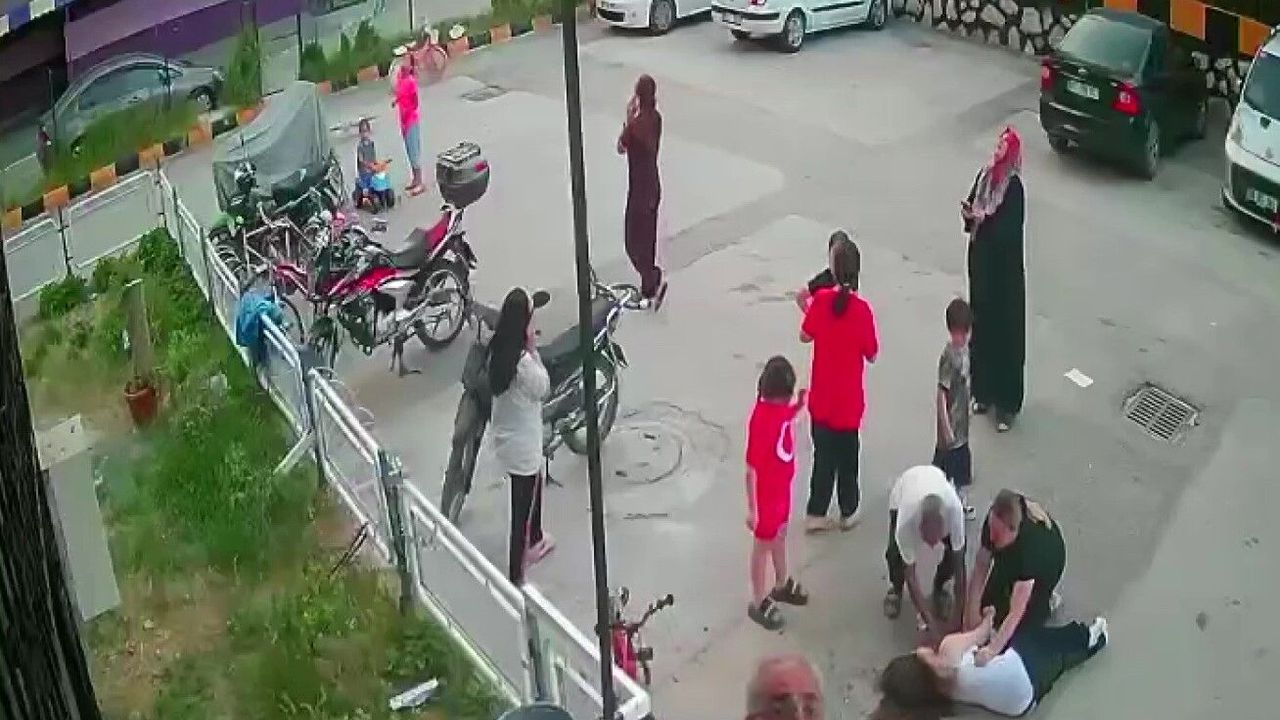Adana’da 12. Kattan Düşen 14 Yaşındaki Kız Yaralandı