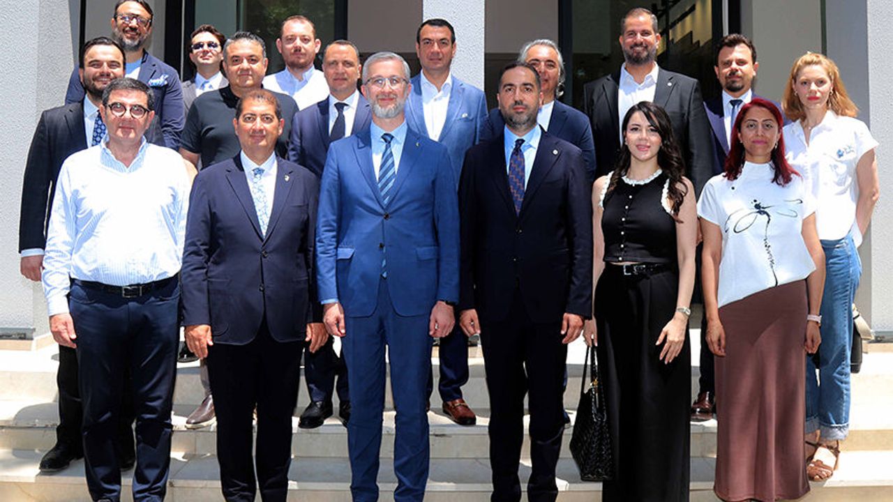 Ukrayna Büyükelçisi’nden Çukurova GİAD’a Ziyaret