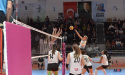 Çukurova Belediyespor Voleybolda Set Vermedi: 3-0