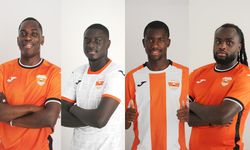 Adanaspor’da İmza Şov!