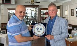 ‘Adana Kebabı’ Jesti