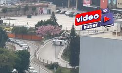 Adana’da Kontrolden Çıkan Araç Takla Attı!