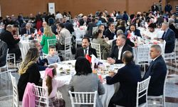 Başkan Uludağ'dan Öğretmenler Onuruna Yemek