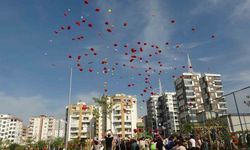 Kozan’da Öğrencilerden Anlamlı Bayrak Yürüyüşü