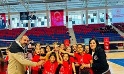 Niğde’de Voleybol Şampiyonları Belli Oldu!