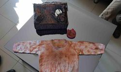 Depremzedeye Ait Kanlı Çocuk Kıyafeti Sahibi Aranıyor