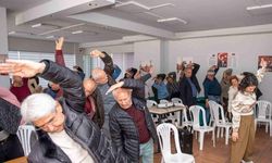 Mersin’de Emekliler Kansere Karşı Bilgilendirildi