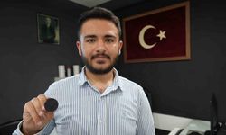 Türkiye’nin En Genç Muhtarı Mührü Babasından Aldı!