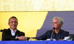 Jose Mourinho resmen Fenerbahçe’de