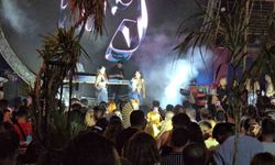 Pop Müziğin Sevilen Şarkıcısı Hande Yener Marmarislilerle Buluştu