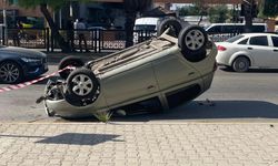 Adana'da Takla Atan Aracın Sürücüsü Yaralandı
