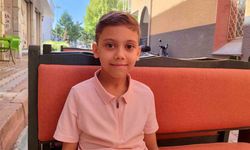 9 Yaşında Türkiye’nin En Genç Yazarı Olmak İstiyor