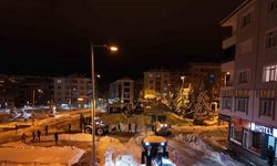 Yoğun Kar Mesaisi Devam Ediyor