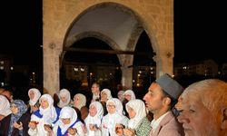 76 Kişilik Hac Kafilesi Dualarla Uğurlandı