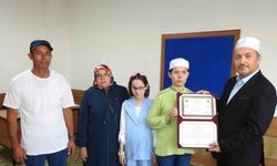 Görme Engelli Depremzede Genç 15 Ayda Hafız Oldu