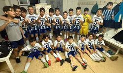 Sarıçam Demirspor U-11 Takımı Galibiyet Sevinci Yaşıyor