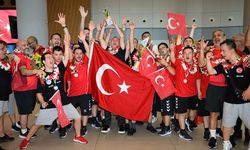 Avrupa İkincisi Olan Özel Sporculara Coşkulu Karşılama