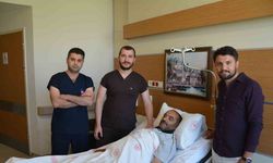 Hastanın Böbreğinden 23 Santimetrelik Dev Kist Alındı