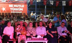 50 Yıllık Hasret Bitti! Feke Lisesi Mezunları İlk Kez Aynı Etkinlikte Buluştu