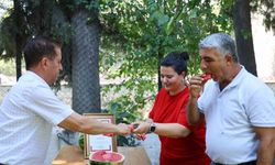 Adana’dan Sosyal Medyada Estirilen Rüzgâra Tokat Gibi Yanıt: Karpuz Kavgası Büyüyor