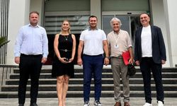 Tanır Emre Üzelgeçici Girne Koleji Yöneticileriyle Bir Araya Geldi