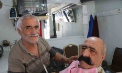 Sadece 7 Metrekare! Bu Kerpiç Dükkân 60 Yıllık Bir Berberin Evi Gibi