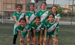 U11’de Güç Gösterisi! Yeşilevlerspor Kupayı Kaldırdı, Tüm Gözler Üzerinde