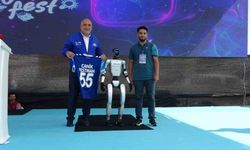 da Türkiye’nin En Büyük Yapay Zekâ Festivali Başladı: CANİKFESTMAN Sahneyi Salladı