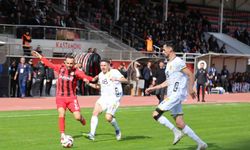 Adana 01 FK 10 Kişi Tamamladı, Kastamonuspor Fırsatı Kaçırmadı