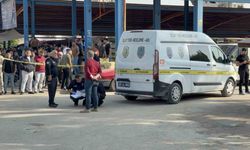 Adana’da Semt Pazarında Kanlı Hesaplaşma! Dayı-Yeğen Kavgası 2 Can Aldı