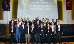 Adana’da Bilim Gecesi! Diş Hekimliğinin 47 Yıllık Duayeni Onuruna Ödüller Verildi