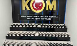 Adana'daki suç örgütlerine silah getiren 2 şüpheli tutuklandı: 53 tabanca ele geçirildi