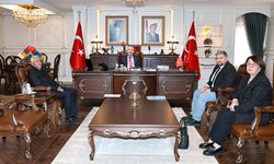 Adana’nın Şanlı Kurtuluşu İçin Tarihi Adım! 5 Ocak Platformu’ndan Vali Köşger’e Özel Sunum