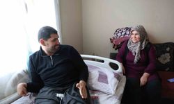 24 Yıldır Sırtında Taşındı, Şimdi Pencereden Hayata Sarılıyor