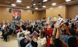 Kozan’da Dijital Bağımlılığa Karşı Kitaplı Formül: 386 Öğrenci Katıldı