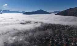 Bulutların Üzerinde Bir İlçe: Tufanbeyli’de Nefes Kesen Sis Manzarası