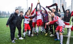 5 Ocak Kurtuluş Kupası’nda Büyük Heyecan: Şampiyon Belli Oldu