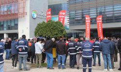 Çukurova Belediyesi’nde Kriz Derinleşiyor: İşçiler Eylemde