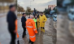 Metrekareye 138 Kilo Yağış! Büyükşehir Tüm Gücüyle Sahaya İndi