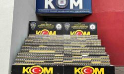 Otomobilden Kaçak Sigara Fışkırdı: 2 Kişi Tutuklandı