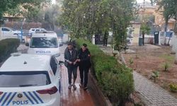 Adana’da Polisi Şaşırtan Operasyon: İki Firari Hükümlü Sokakta Yakalandı