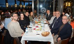 Adana’da Diş Hekimleri Aynı Sofrada Buluştu