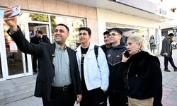 Başkan Kozay Sokakta: Çukurova’da Mahalle Mahalle Değişim